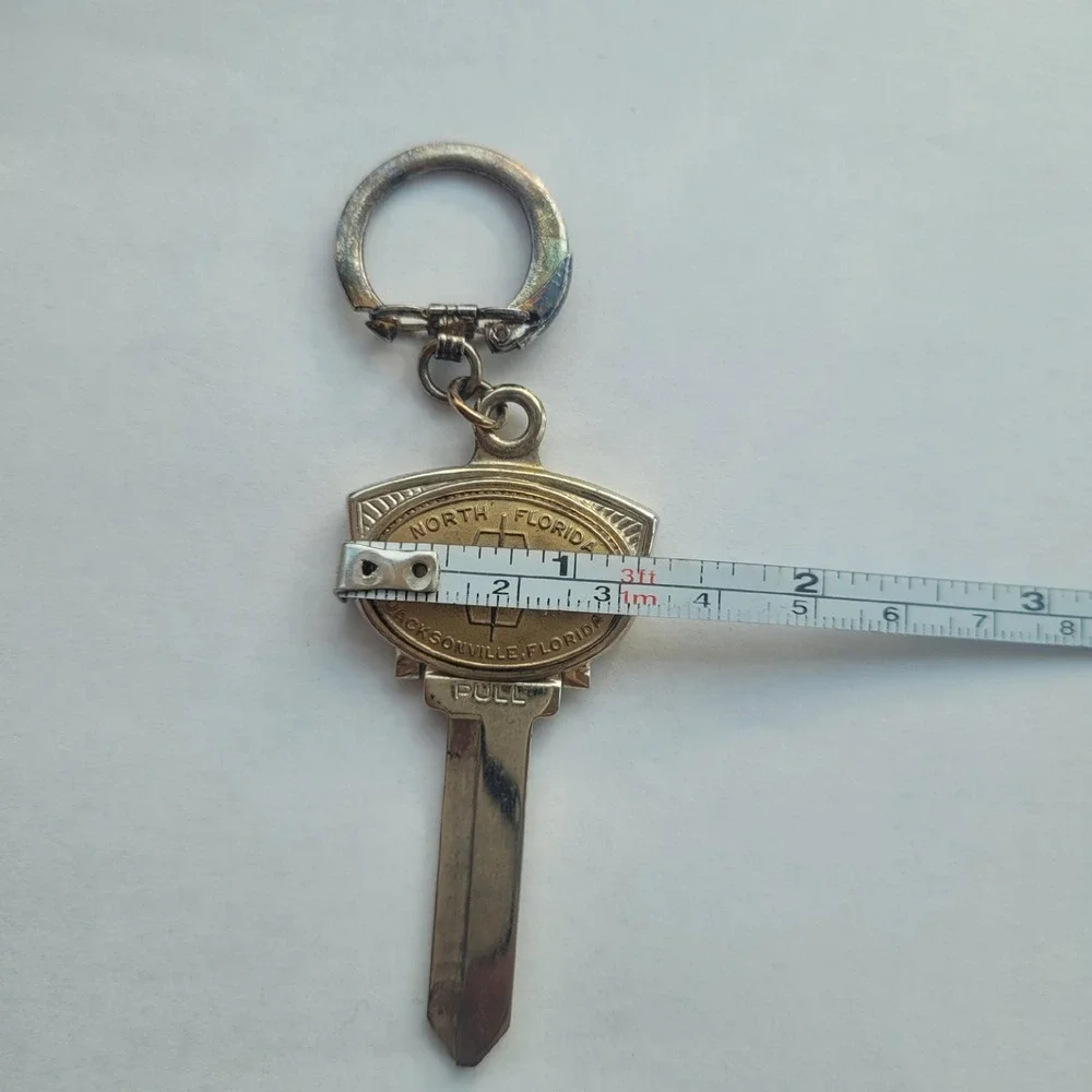 Vintage Lincoln Mercury North Florida Jacksonville Key Blank Keychain Pull Apart